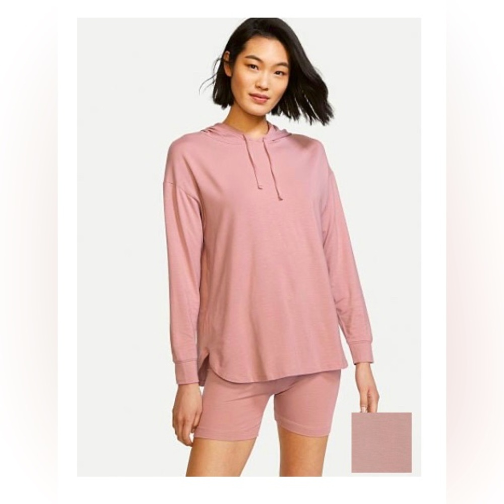 NWT Victoria’s Secret hoodie / short pj set